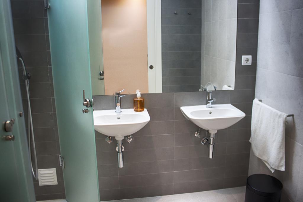 The Nook Hostel Ponta Delgada الغرفة الصورة