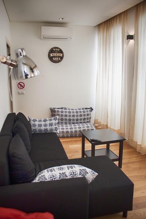 The Nook Hostel Ponta Delgada الغرفة الصورة