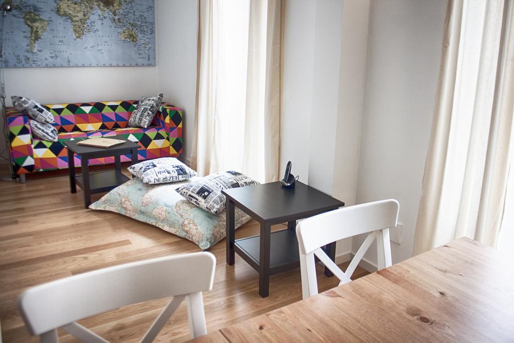The Nook Hostel Ponta Delgada الغرفة الصورة